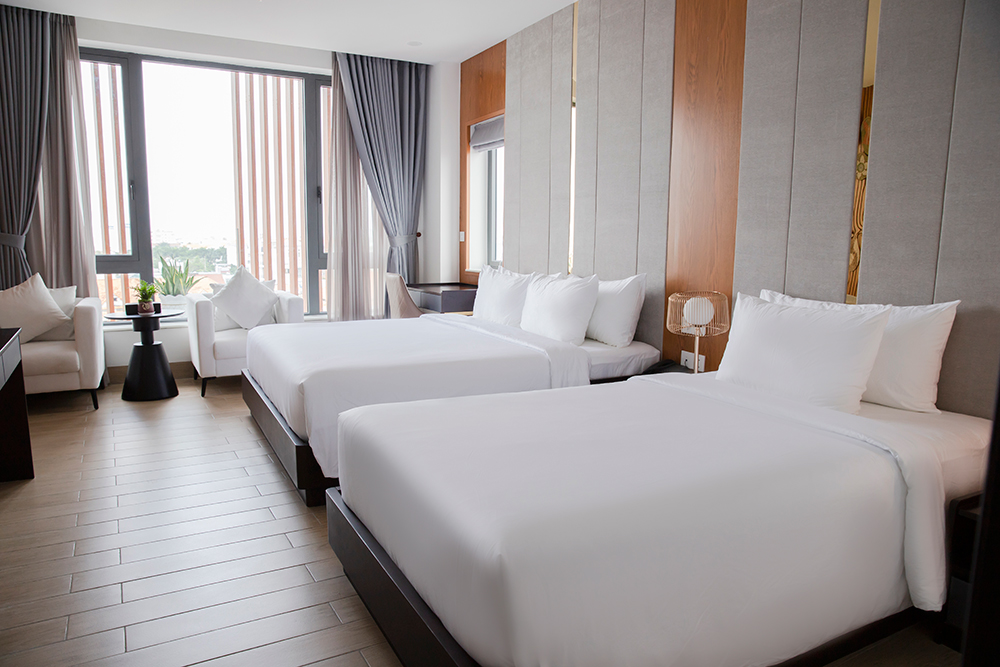 DELUXE SENIOR Room